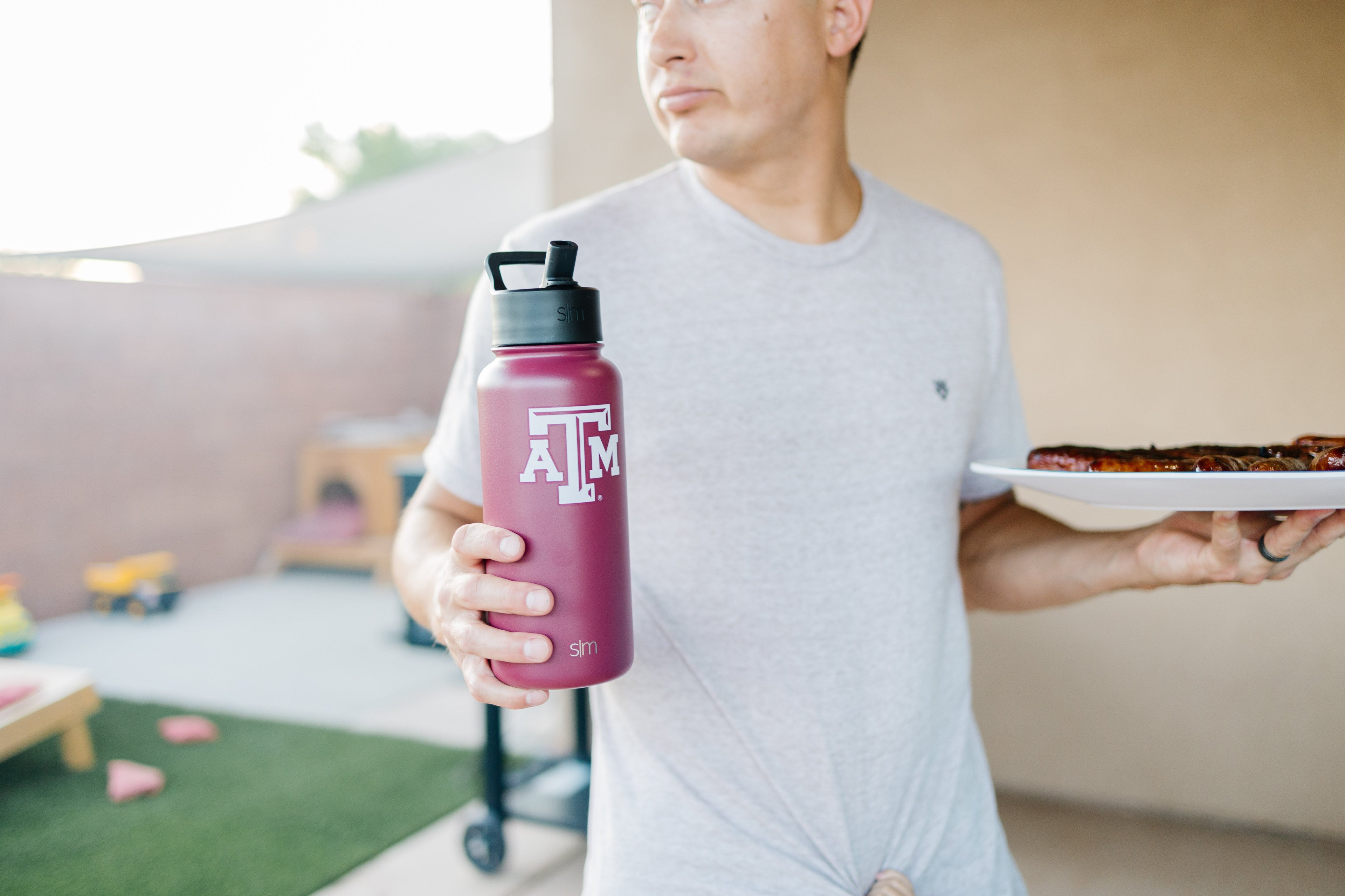 Collegiate Summit Water Bottle with Straw Lid X4 RB